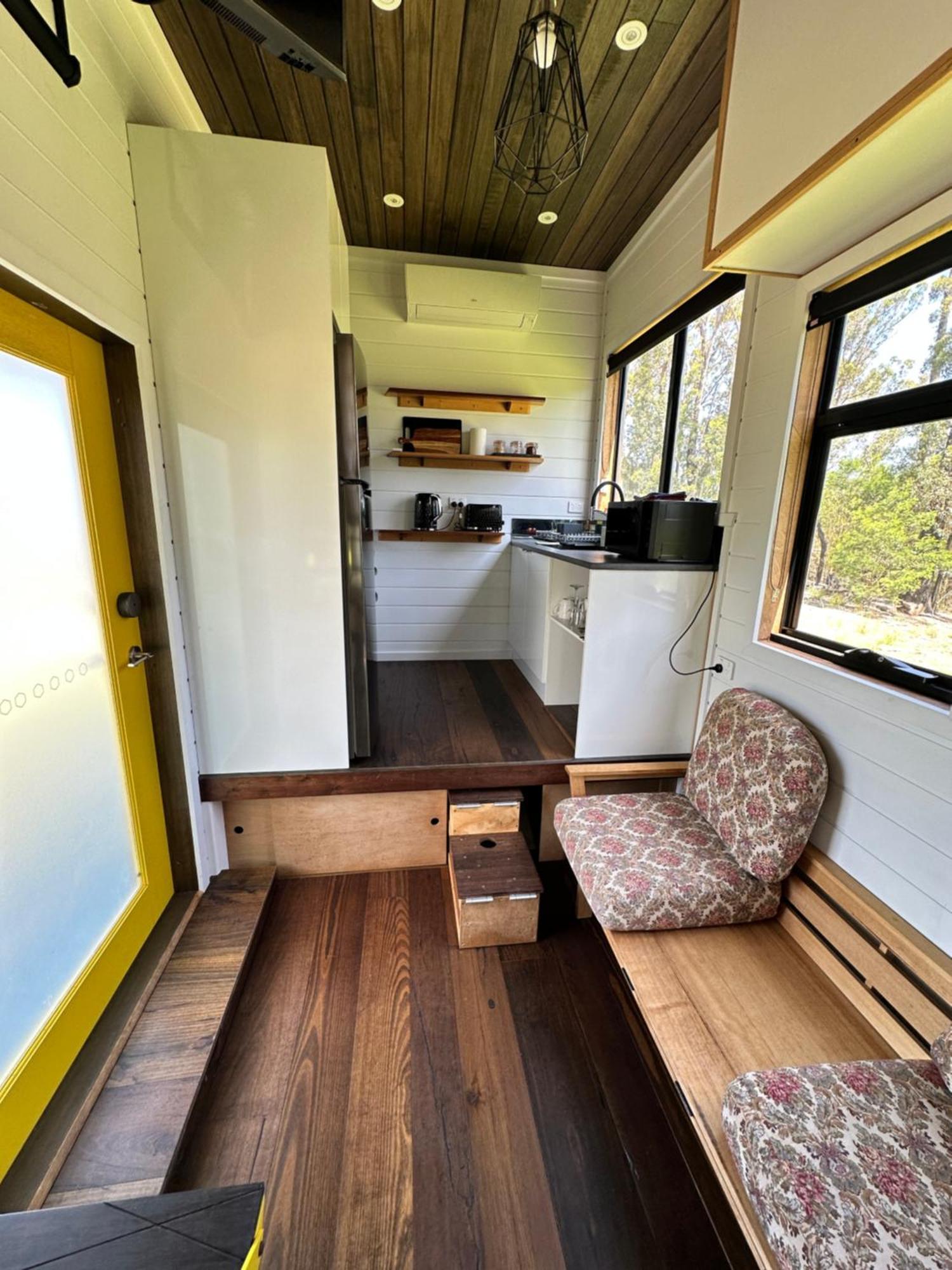 Ocean Breeze Tiny House - Ocean And Lake View Mallacoota Kültér fotó