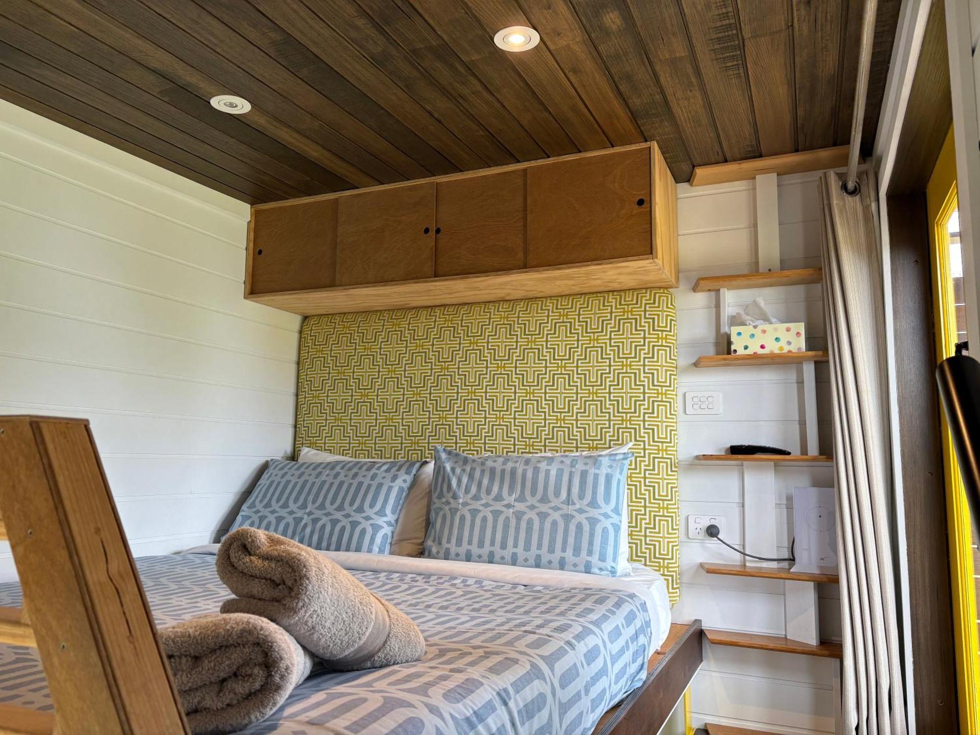 Ocean Breeze Tiny House - Ocean And Lake View Mallacoota Kültér fotó